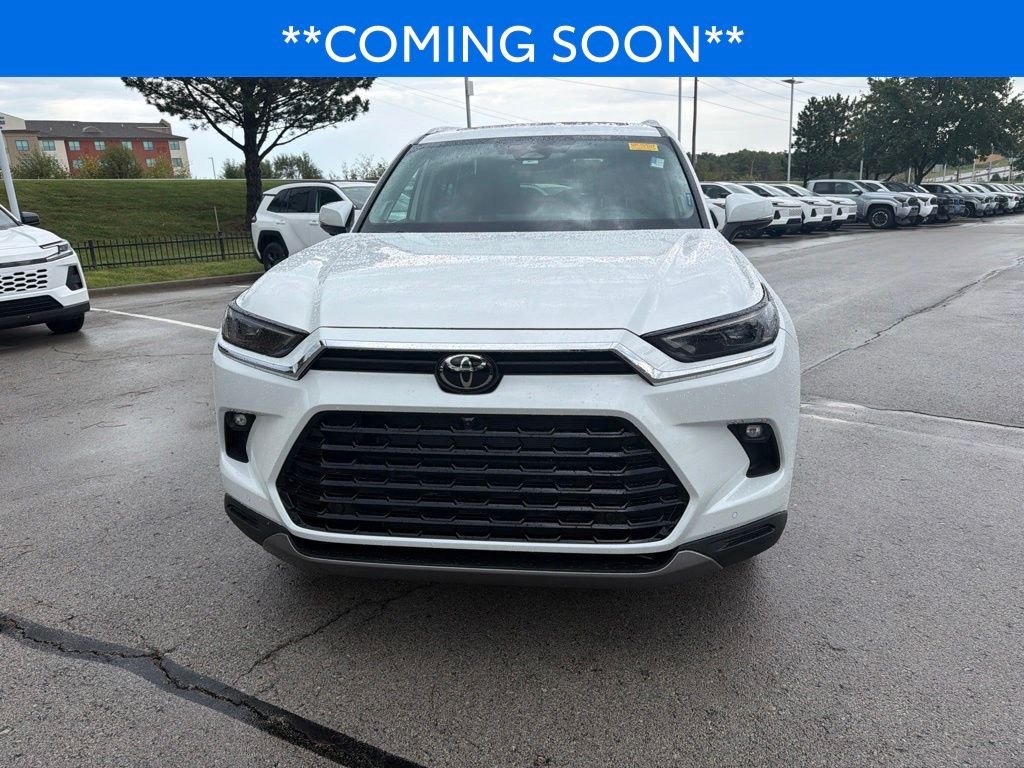 toyota grand highlander 2024 5TDAAAB55RS040732 image toyota grand highlander 2024 5TDAAAB55RS040732 image